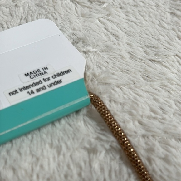 Stein Mart Spring Street Genuine Shell Gold Tone Necklace NEW - Picture 7 of 11